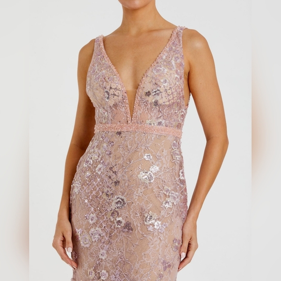 NWT Size 12 Mac Duggal Pink Floral Embellished Sleeveless Plunge Neck Gown - Picture 5 of 8